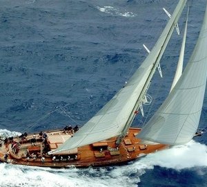 yacht sea dragon